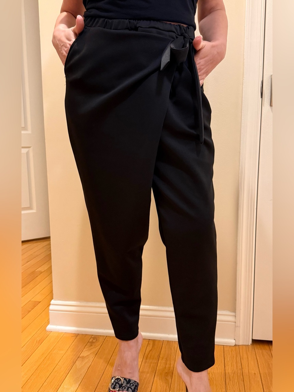 Womens Black Ankle Tie-Waist Pants